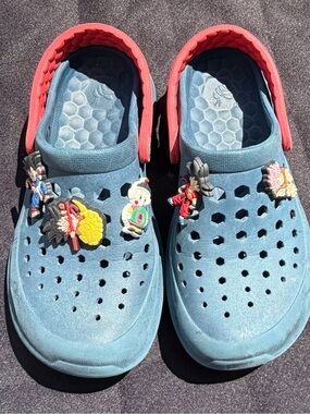 Joybees Kids Clogs Size 12/13 blue and red with removable dragonball Z charms